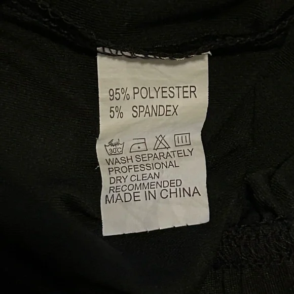 Black Skull Print Ripped Leggings - Picture 7 of 8